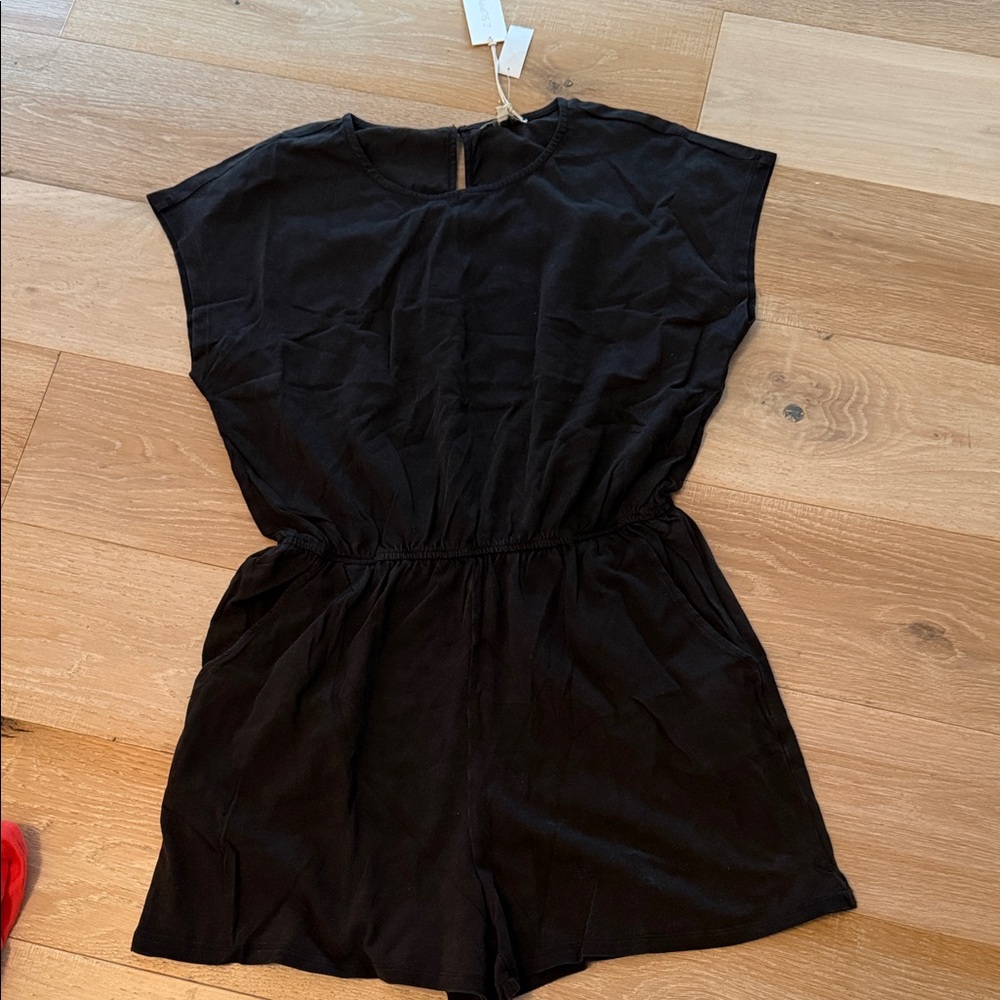 Z Supply Classic Black Apparel